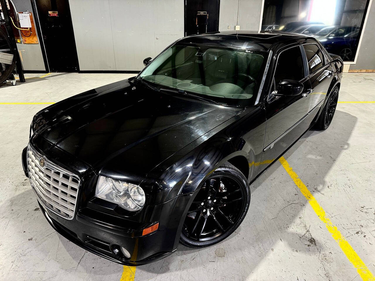 2008 Chrysler 300 for sale at Carnival Car Company in Victoria, TX