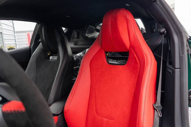 2026 Lotus Emira V6 SE