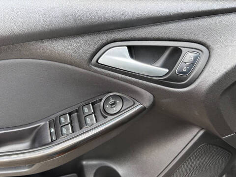 2015 Ford Focus Titanium