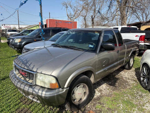 2003 GMC Sonoma for sale at THOM'S MOTORS in Houston TX