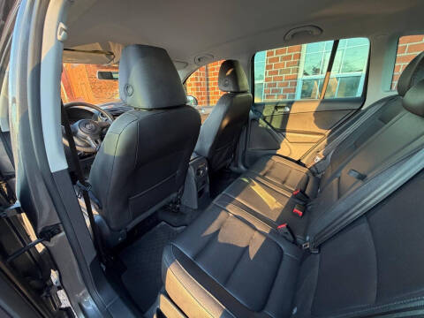 2012 Volkswagen Tiguan LE