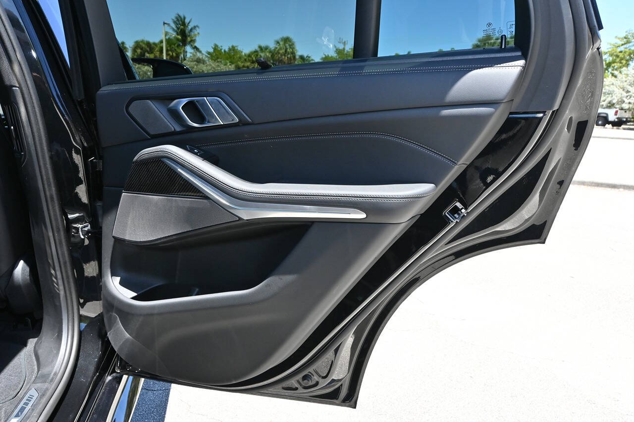 2024 BMW X5 44