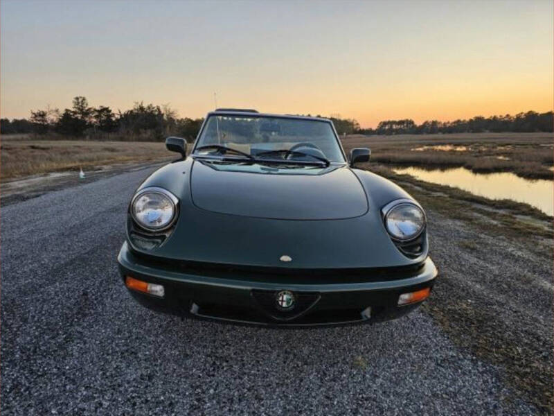 1994 Alfa Romeo Spider Veloce