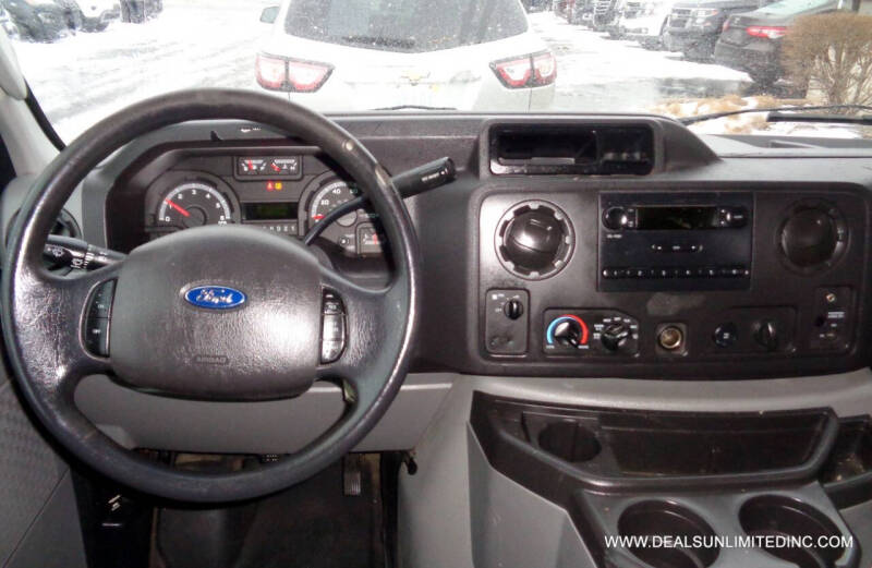 2014 Ford E-Series E-250