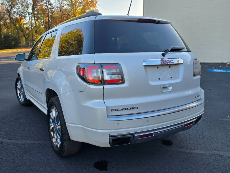 2016 GMC Acadia Denali