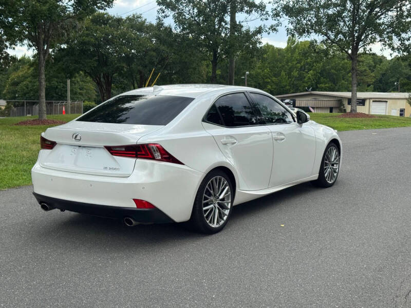 2016 Lexus IS 200t