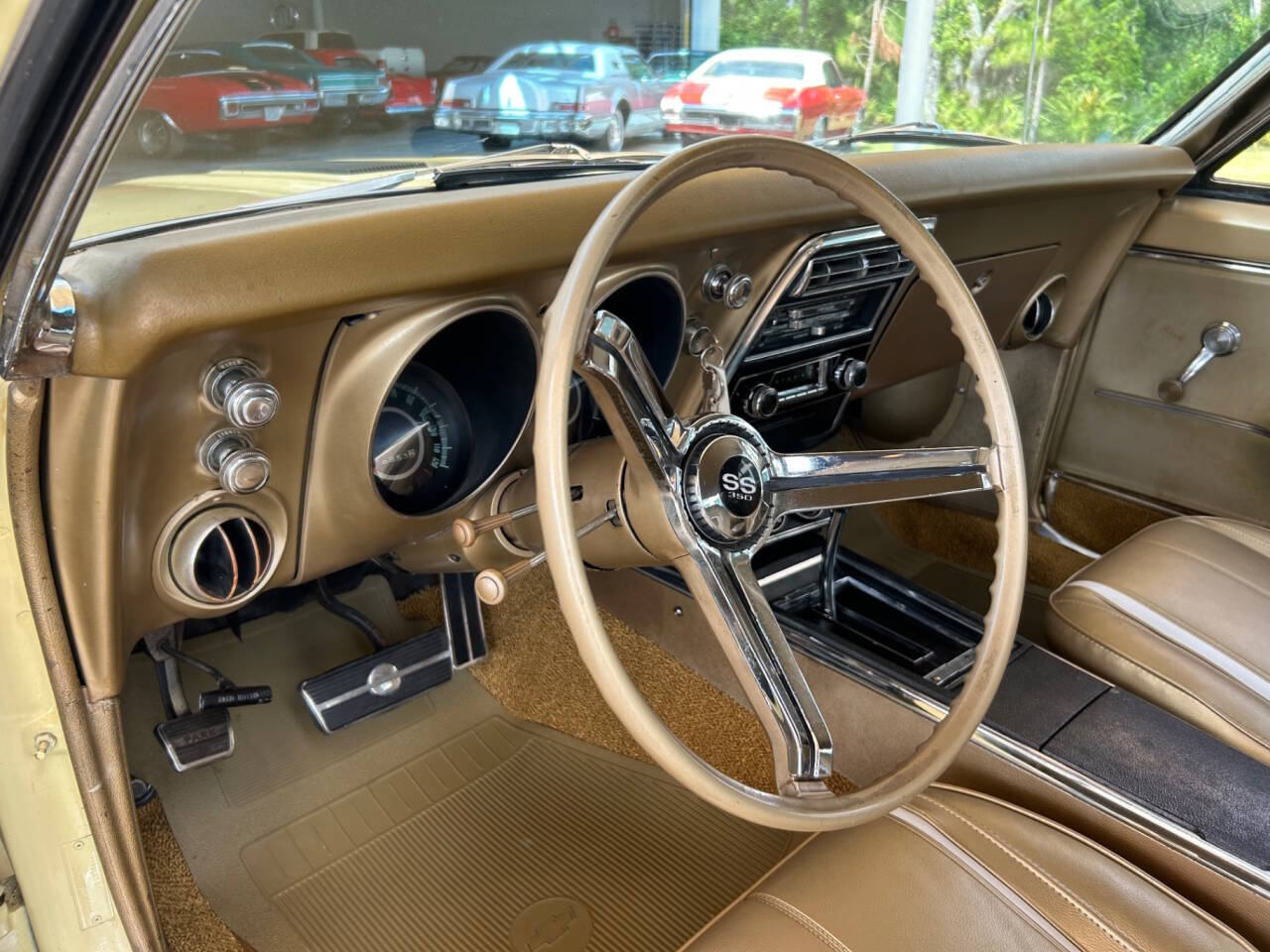 1967 Chevrolet Camaro 24