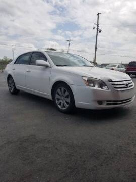 2005 Toyota Avalon for sale at Diamond State Auto in North Little Rock AR