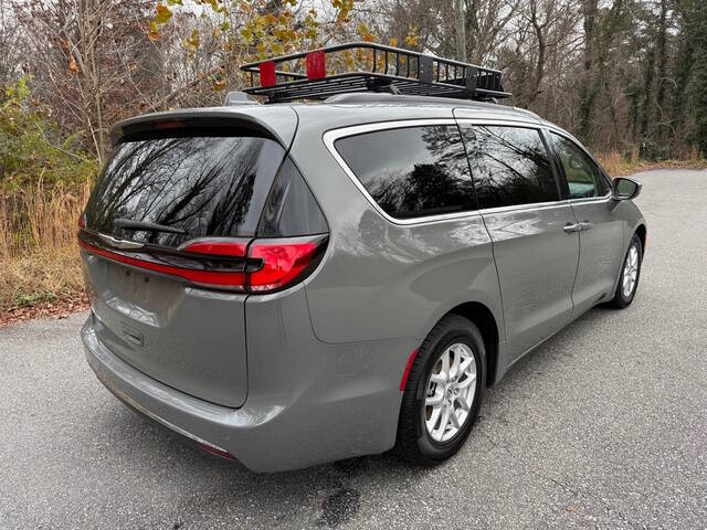 2022 Chrysler Pacifica Touring L