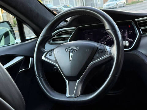 2017 Tesla Model S