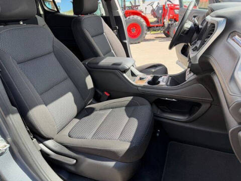 2021 GMC Acadia SLE