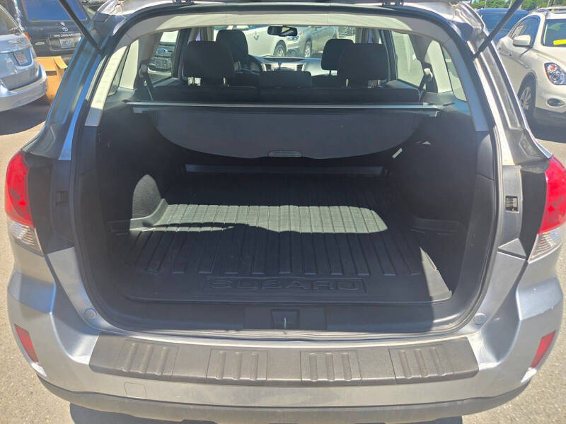 2012 Subaru Outback 2.5i