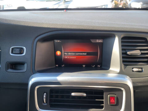 2017 Volvo V60 T5 Premier