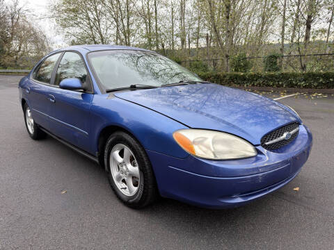 2003 Ford Taurus SE