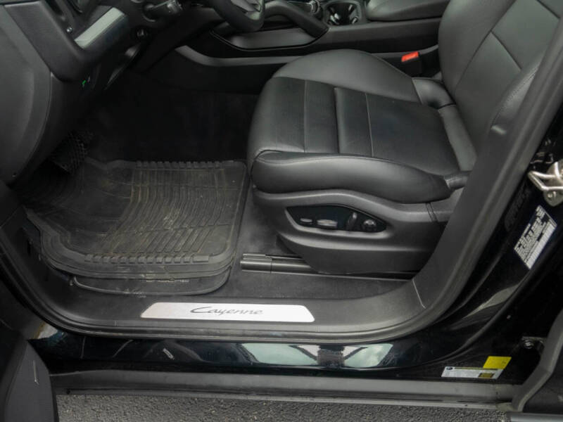 2024 Porsche Cayenne