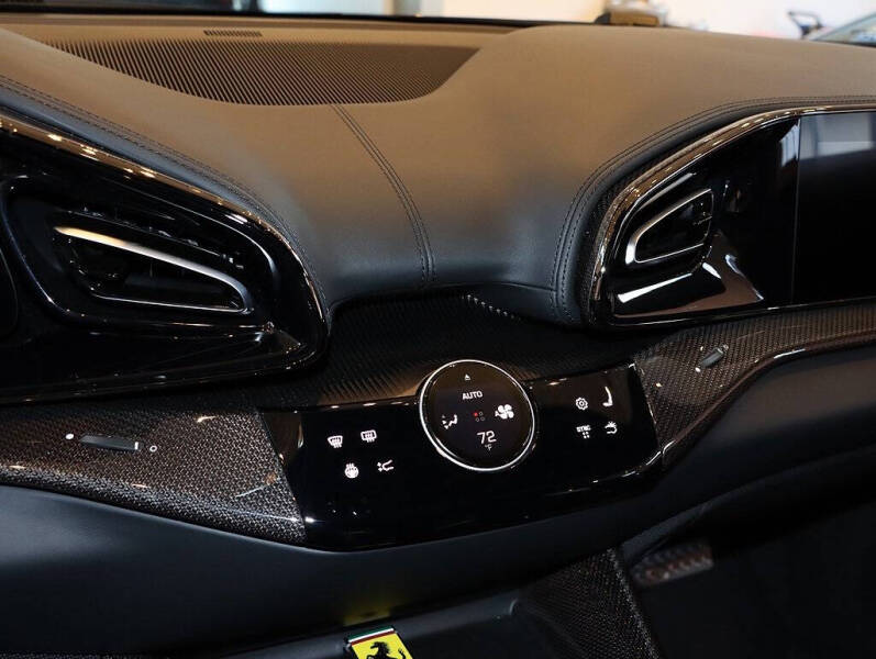 2024 Ferrari Purosangue