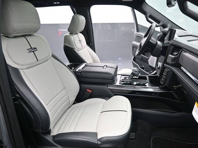 2023 Ford F-150 Lightning Platinum