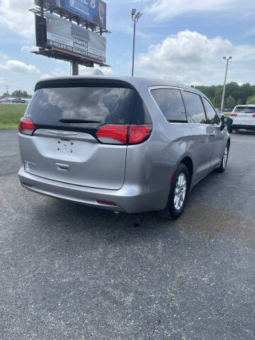 2017 Chrysler Pacifica Touring