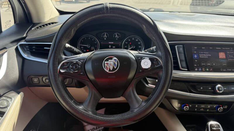 2020 Buick Enclave Essence