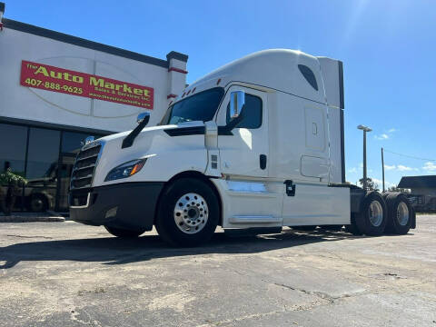 2018 Freightliner Cascadia for sale at The Auto Market Sales & Services Inc. in Orlando FL