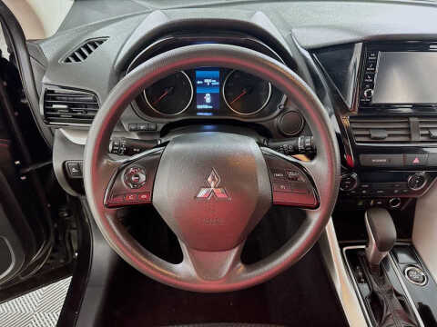 2024 Mitsubishi Eclipse Cross ES