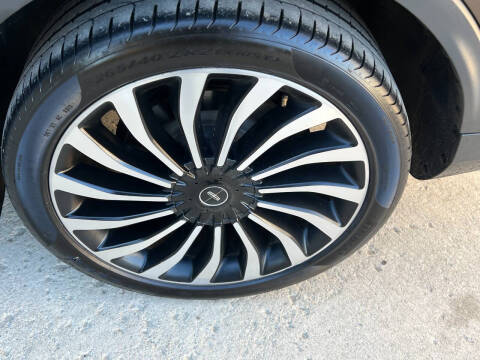 2019 Lincoln Nautilus Black Label