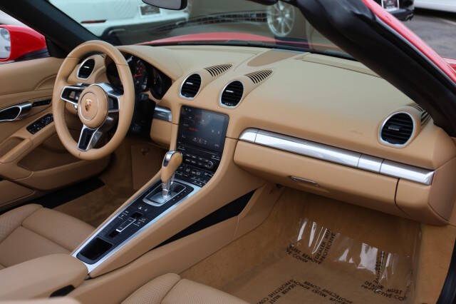2017 Porsche 718 Boxster