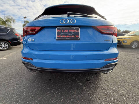 2022 Audi Q3 quattro S line Premium 45 TFSI