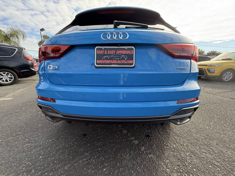 2022 Audi Q3 quattro S line Premium 45 TFSI