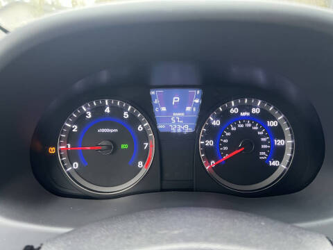 2014 Hyundai Accent GLS