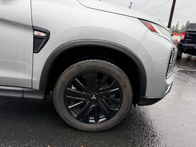 2022 Mitsubishi Outlander Sport LE