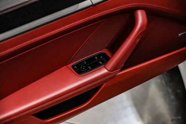 2020 Porsche 911