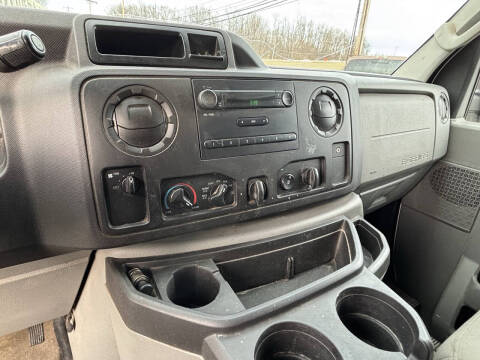 2013 Ford E-Series E-150