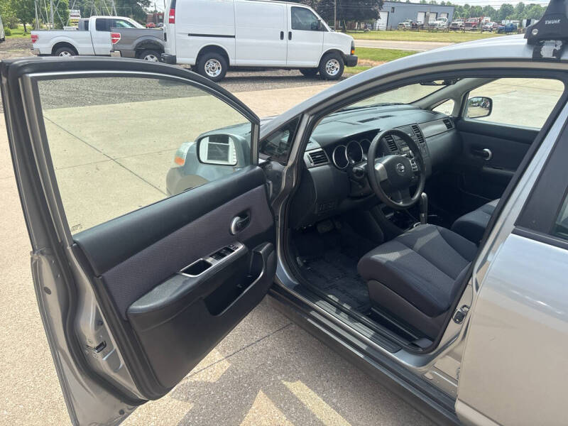 2009 Nissan Versa 1.8 SL FE+