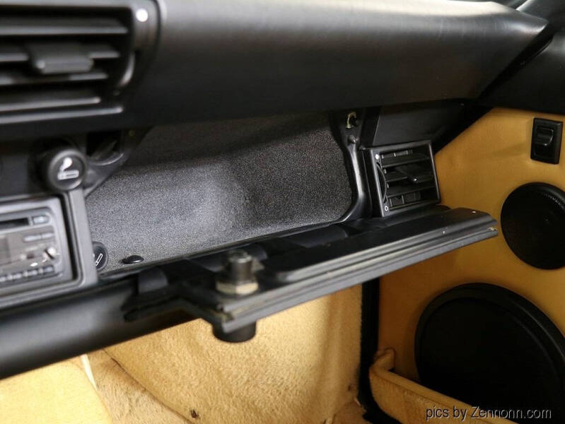 1988 Porsche 911 Carrera