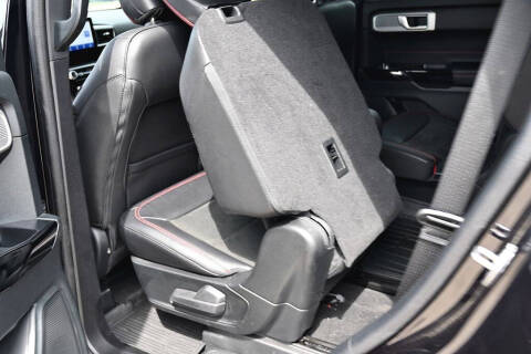 2022 Ford Explorer ST-Line