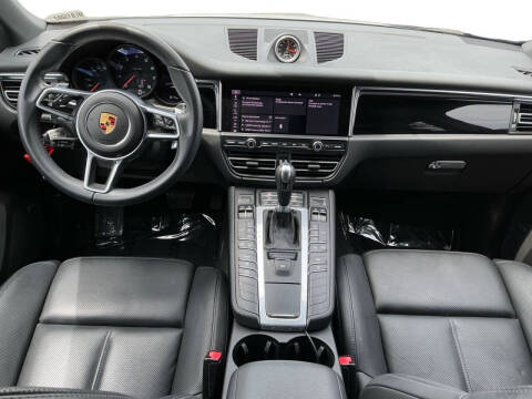 2021 Porsche Macan