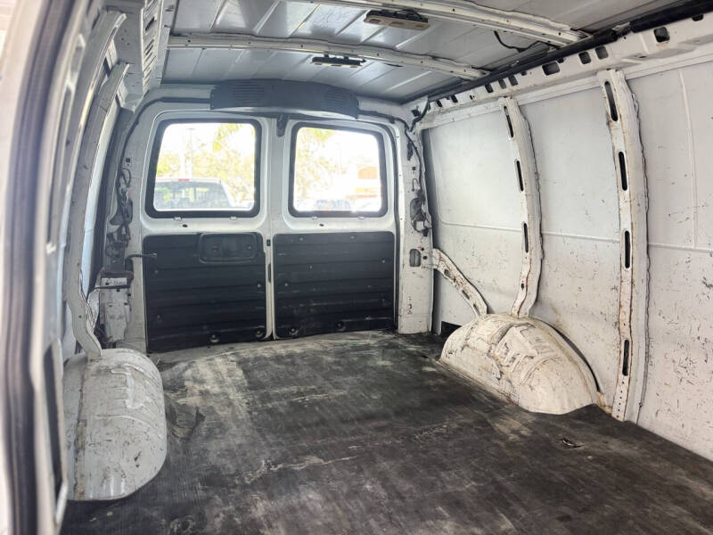 2019 GMC Savana 2500