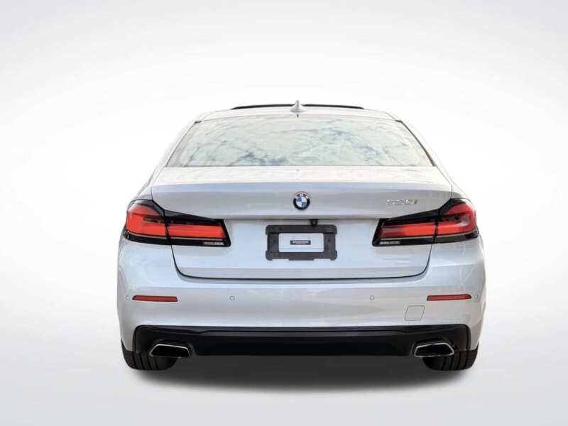2021 BMW 5 Series 530i