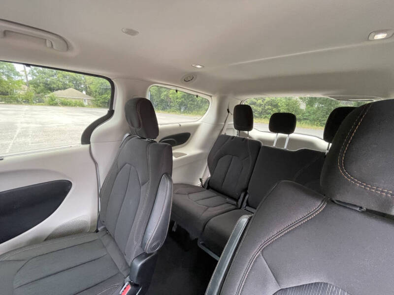 2017 Chrysler Pacifica Touring Plus
