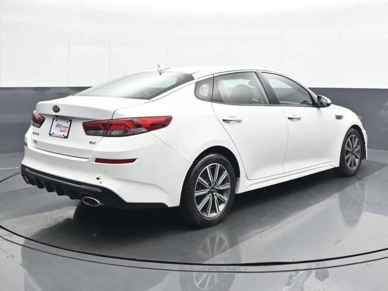 2020 Kia Optima EX