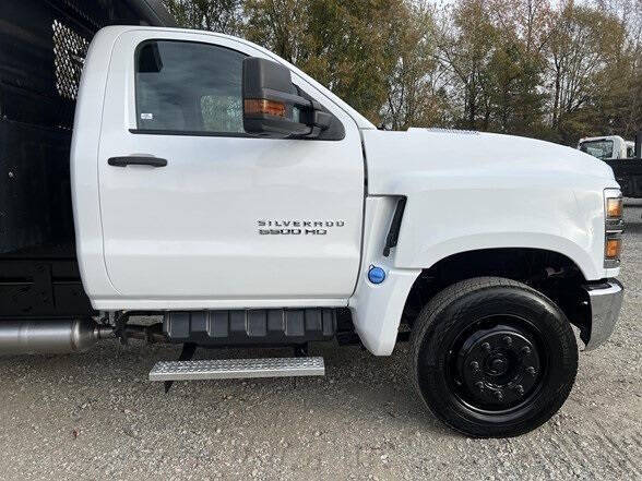 2022 Chevrolet Silverado 6500HD