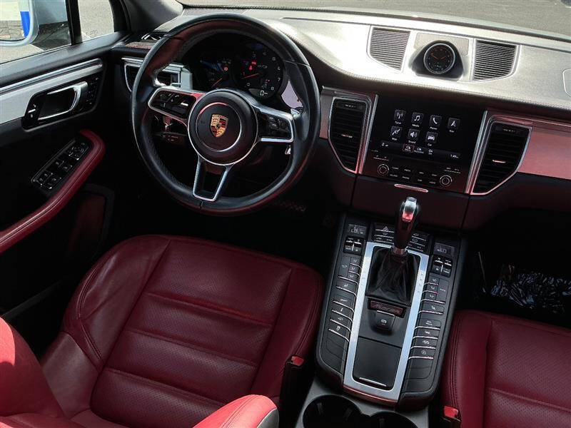 2017 Porsche Macan GTS