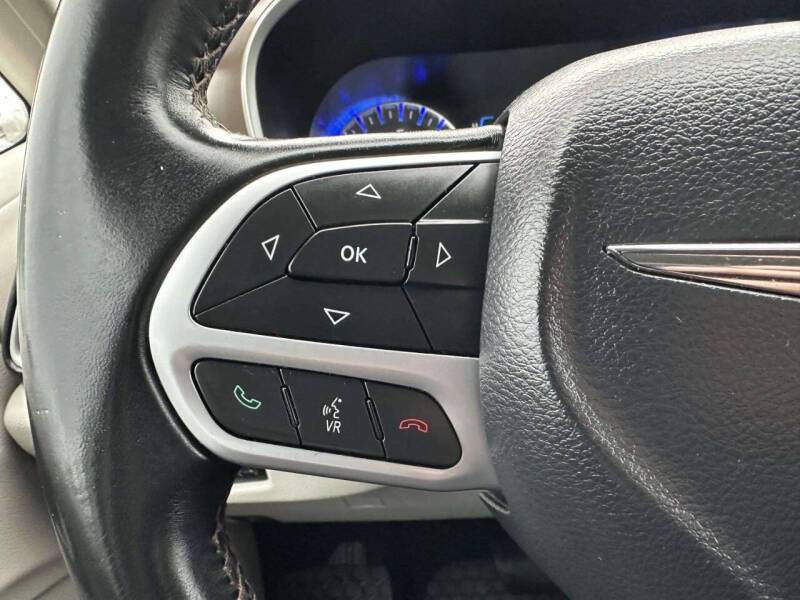 2017 Chrysler Pacifica Touring Plus