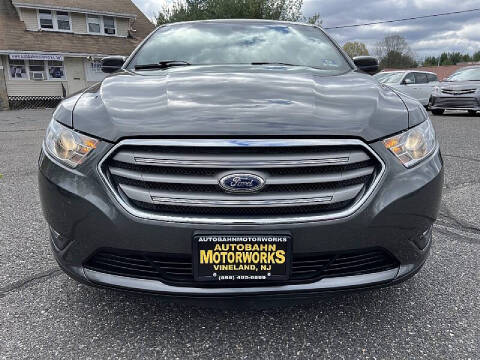 2015 Ford Taurus SEL