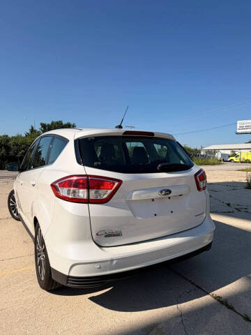 2017 Ford C-MAX Energi Titanium