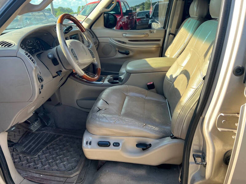 2001 Lincoln Navigator