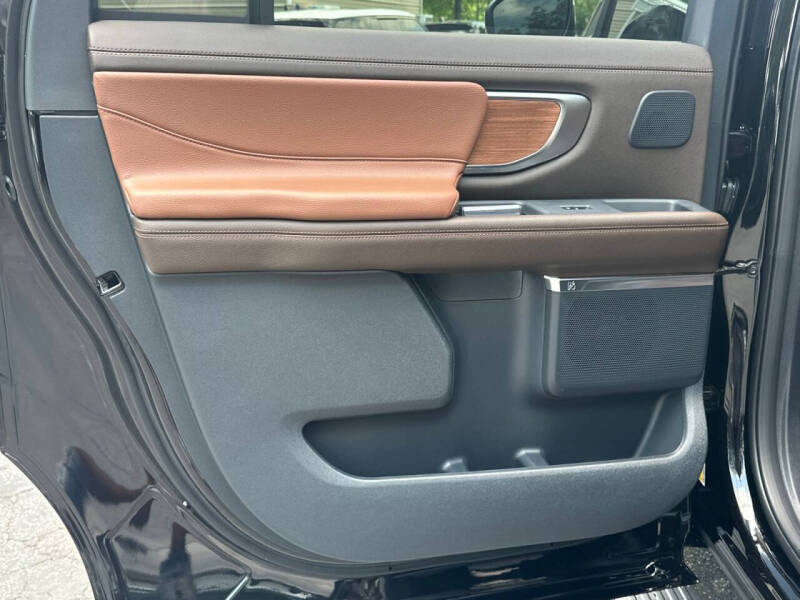 2026 Ford Expedition MAX King Ranch