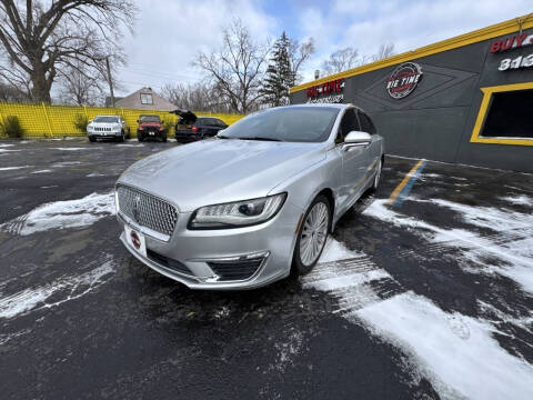 2017 Lincoln MKZ for sale at Big Time Automotive in Detroit MI