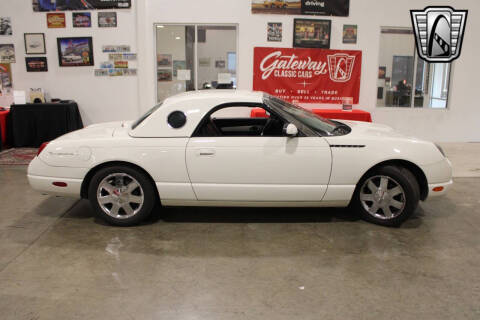 2002 Ford Thunderbird Deluxe